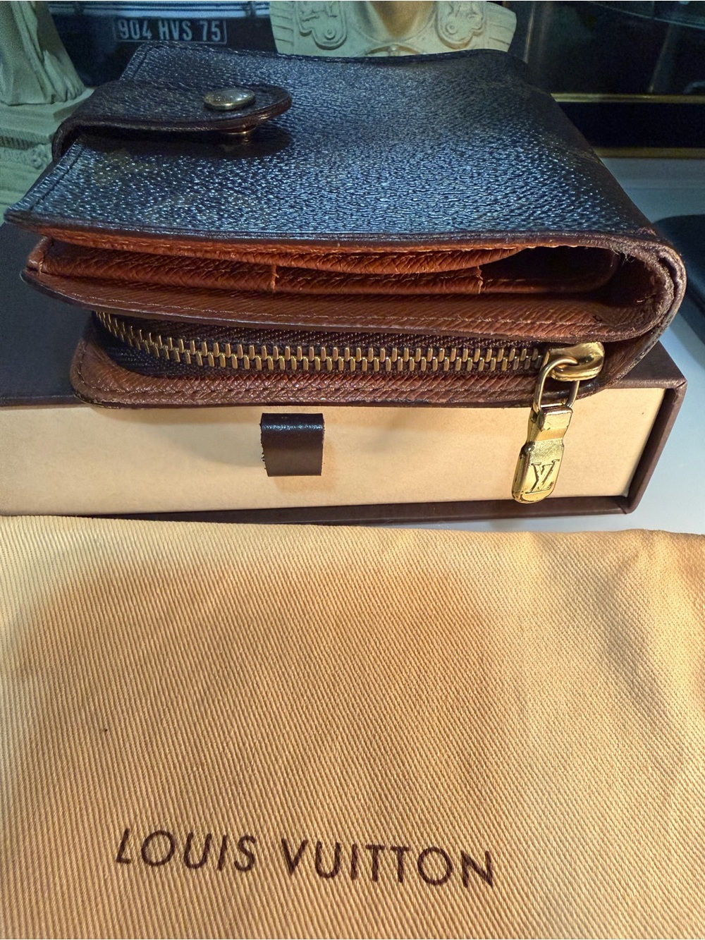 Louis Vuitton Brown Monogram wallet with free chain,insert,dust bag,box,COA - Picture 13 of 16